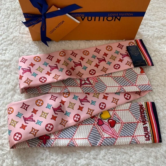 NEW LOUIS VUITTON DAMIER POP UP BANDEAU - M77697 - Picture 9 of 14